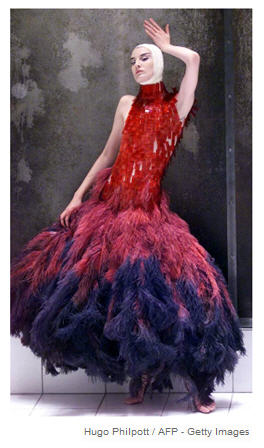 Alexander McQueen, London Fashion Week 2000