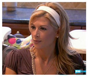 Real Housewives of OC New Housewife Alexis - Early Morning Look