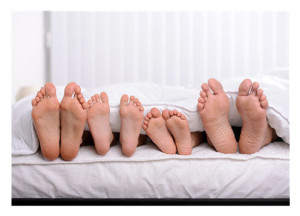 Family in Bed_Feet