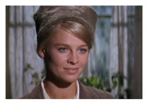 Julie Christie as Lara captured still