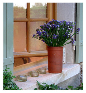 Window Sill House in Provence